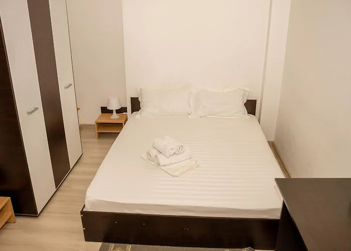 Hotel Occidental Wise Transit