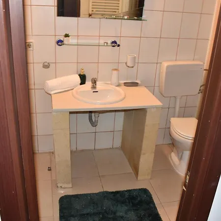 Occidental Wise Transit Hotel Boekarest