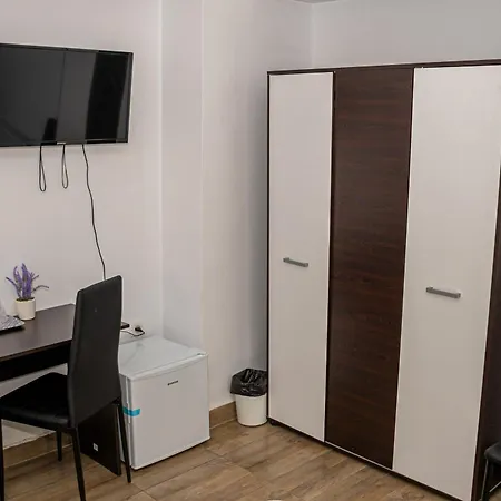 Occidental Wise Transit Boekarest