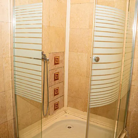 Occidental Wise Transit Hotel 3*