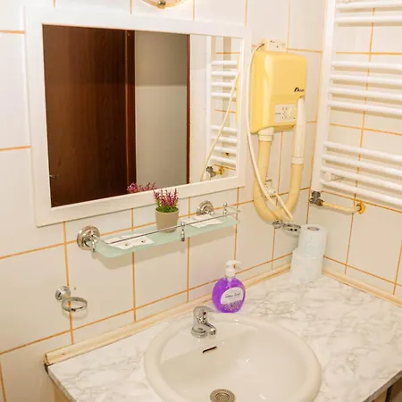 Occidental Wise Transit 3* Boekarest