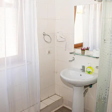 Occidental Wise Transit Hotel