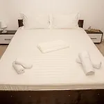 Hotel Occidental Wise Transit 3*