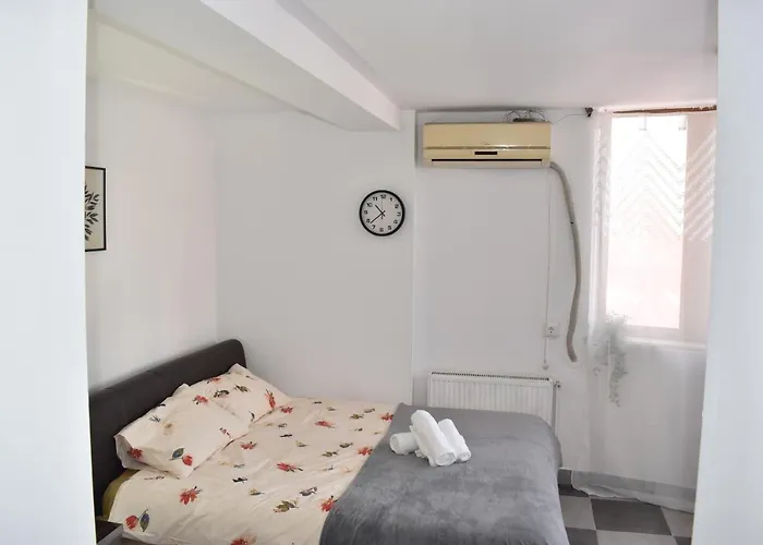 Hotel Occidental Wise Transit 3*