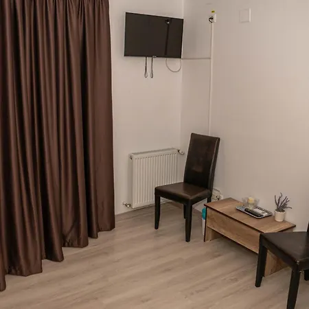 Hotel Occidental Wise Transit 3*