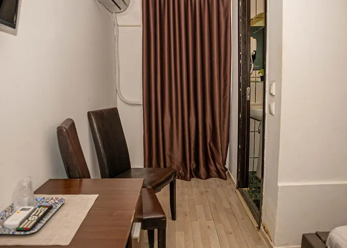 Occidental Wise Transit Ξενοδοχείο 3*